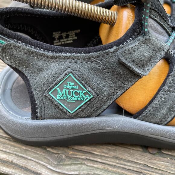 The Muck Boot Company Fisherman Sandel Womens 8 Gray Suede Wanderer Pegasus - Picture 2 of 8